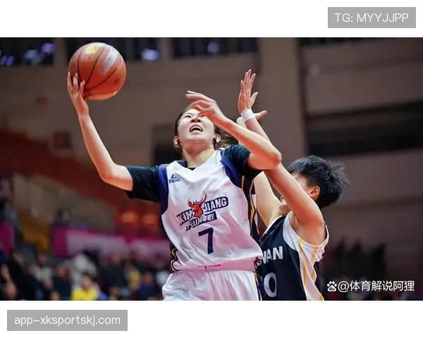 摩西·马龙内线强攻压制对手篮板优势明显