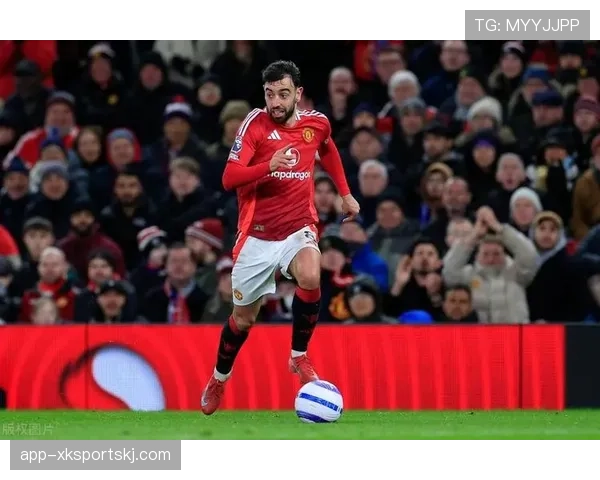 曼联阵容拼凑而非构建问题持续显现，已对球队成绩稳定性造成影响